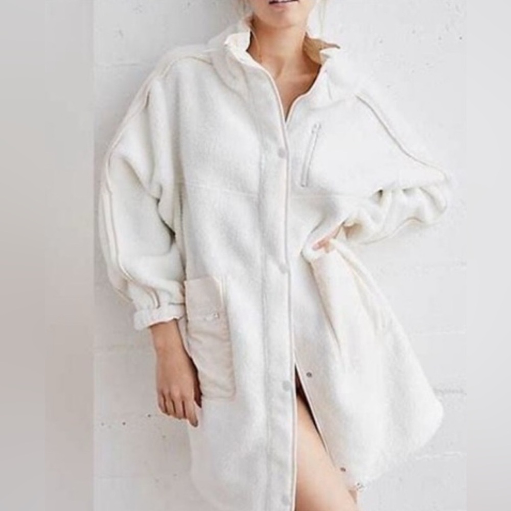 NWT Free People Glacier Fleece Jacket Polar Bear Size Large